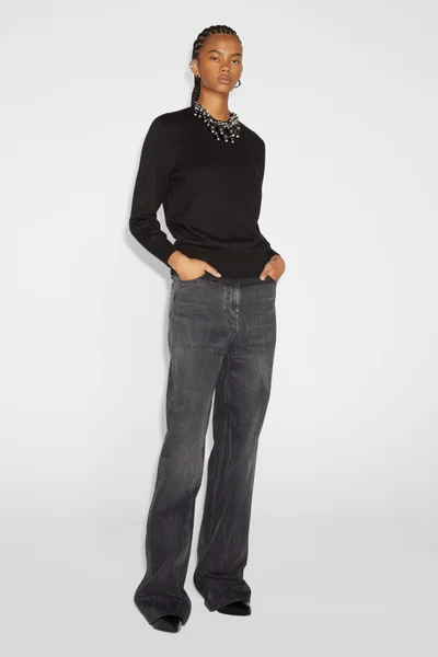 Look 3